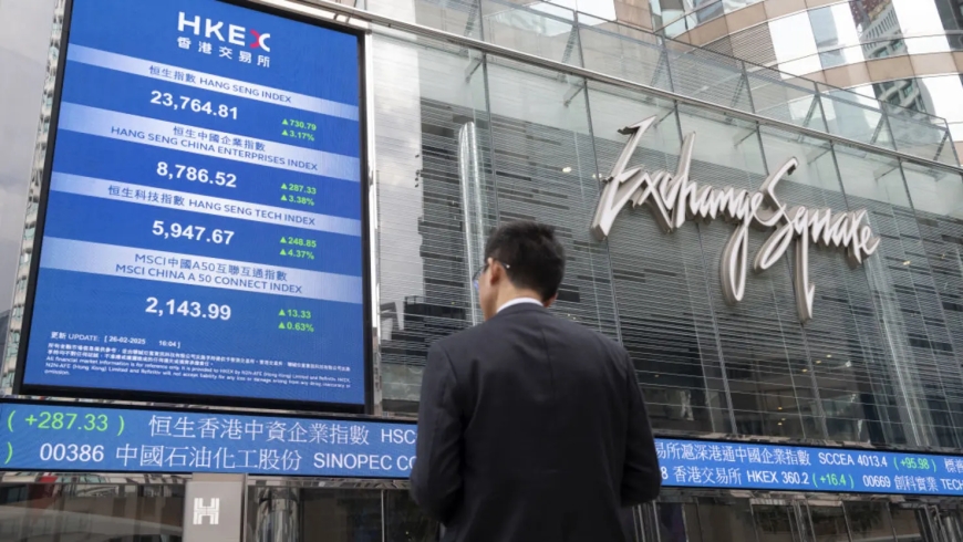 Japan Stocks Surge 6% as Asia Markets Rebound from Steep Losses